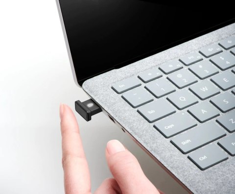 VeriMark Guard USB-A Fingerprint Key VeriMark Guard USB-A Fingerprint Key