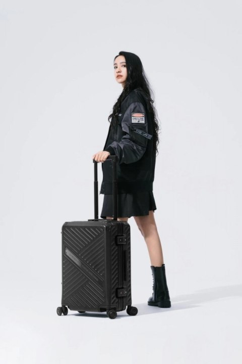 ROG SLASH Hard Case Luggage Black/Roller