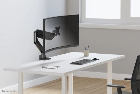 Ramię do monitora biurkowego do zakrzywionych, ultraszerokokątnych ekranów DS70PLUS-450BL1