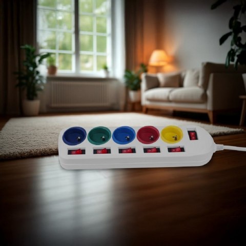 Listwa zasilająca 5 gniazd z włącznikami /multi MCE204 M/W